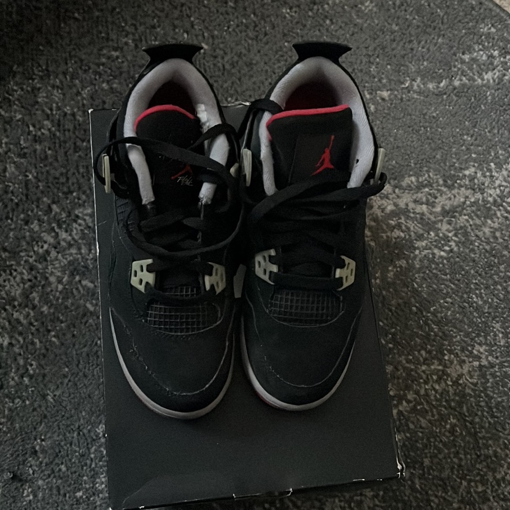 Air Jordan Retro 4 - Youth Size